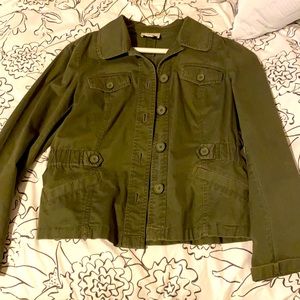 Army green blazer from loft, only worn twice. Great to layer.